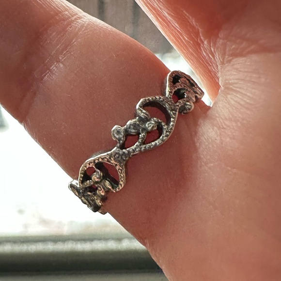Sterling Silver Filigree Ring - Picture 3 of 6